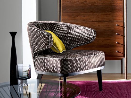 Мультифункциональные устойчивые к загрязнениям ткани из специализированных синтетических волокон