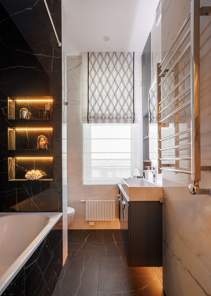 Римская штора в ванной